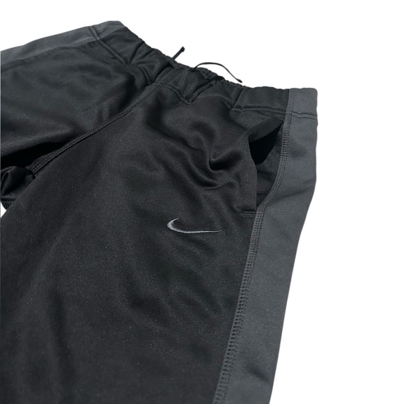 Nike Men's ThermaFit Black And Gray Sweatpants Small - Picture 5 of 8
